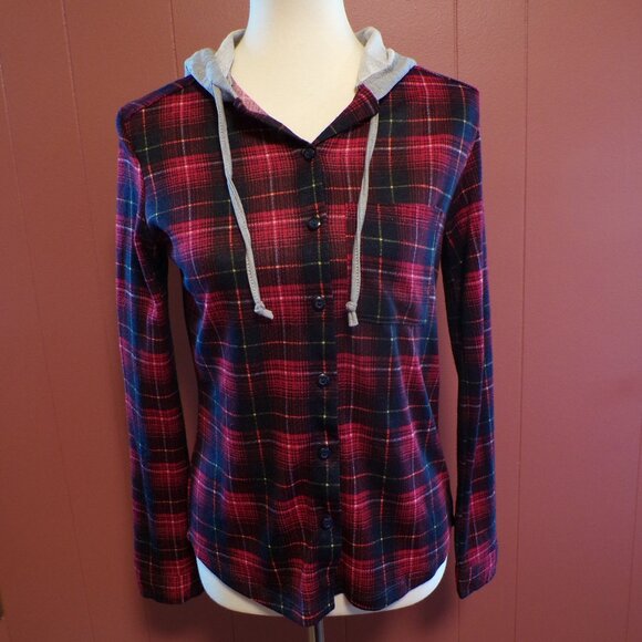 RUE 21 POLLY & ESTHER NWT Women's Light Weight Plaid Pull Over Hoodie Size SMALL - Picture 1 of 4